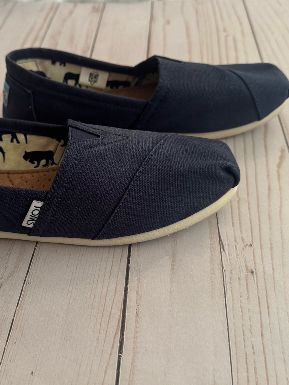TOMS slip on shoes